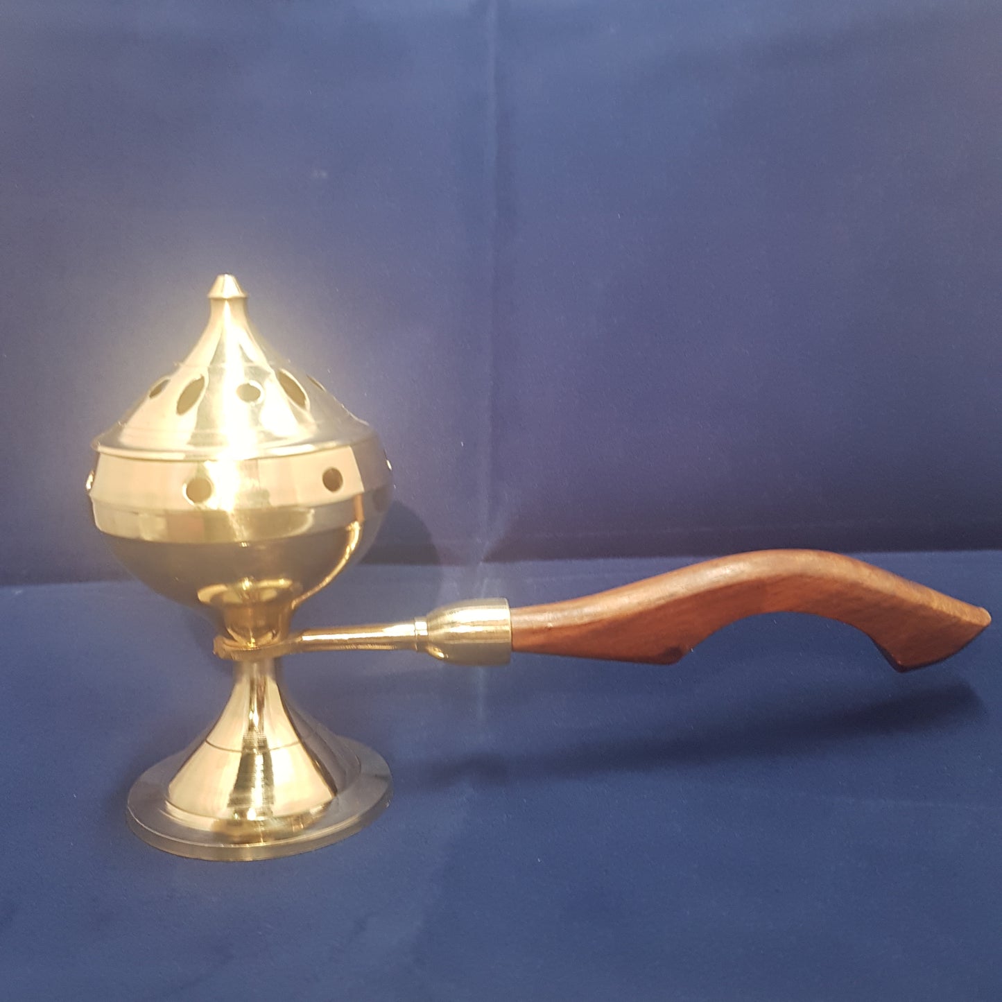 INCENSE BURNER BRASS WITH HANDLE