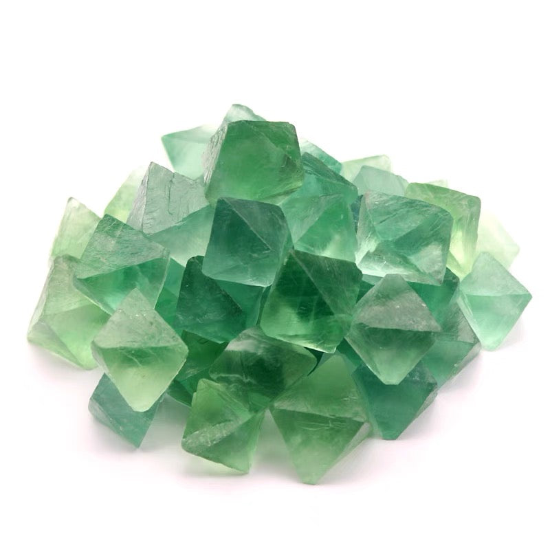 Load image into Gallery viewer, CRYSTAL GREEN OCTAHEDRON
